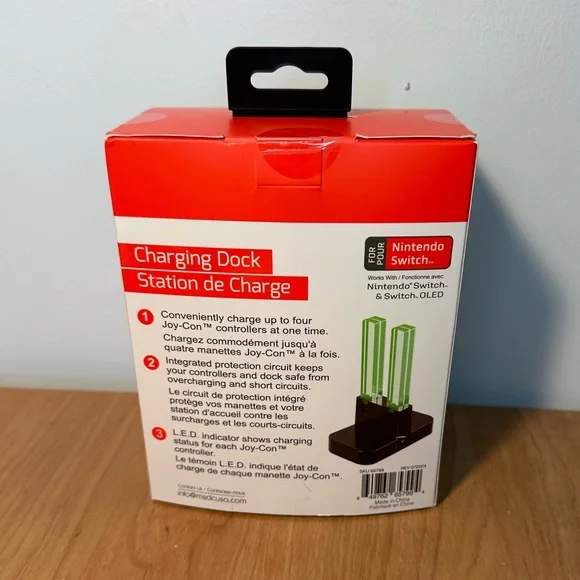** SOLD ** Nintendo Switch Joy-Con Charging Dock - Neon Red, Blue, and Black 🕹️ - Picture 4 of 7
